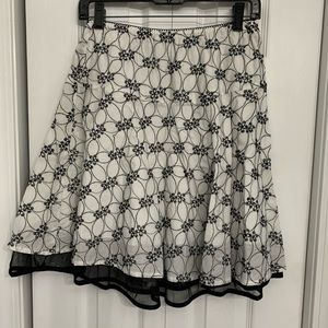 Joe Bassett Black and white floral skirt size large